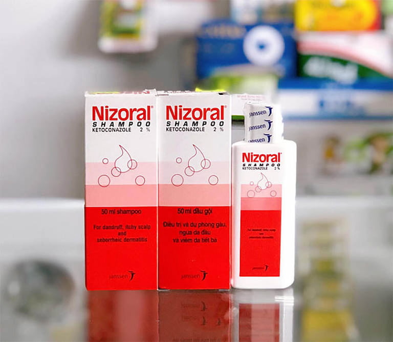Nizoral là lựa chọn hàng đầu của nhiều người bệnh vảy nến da đầu